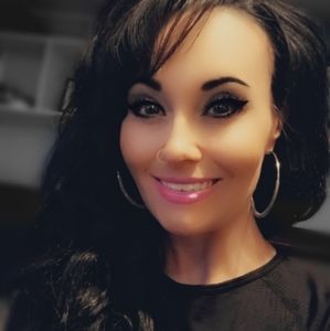 Meet your Posher, Lacey